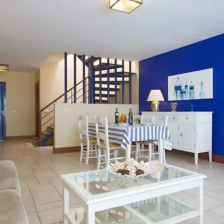Sunny I Villa *